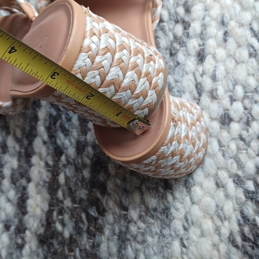 Universal Thread Sandals - image 8